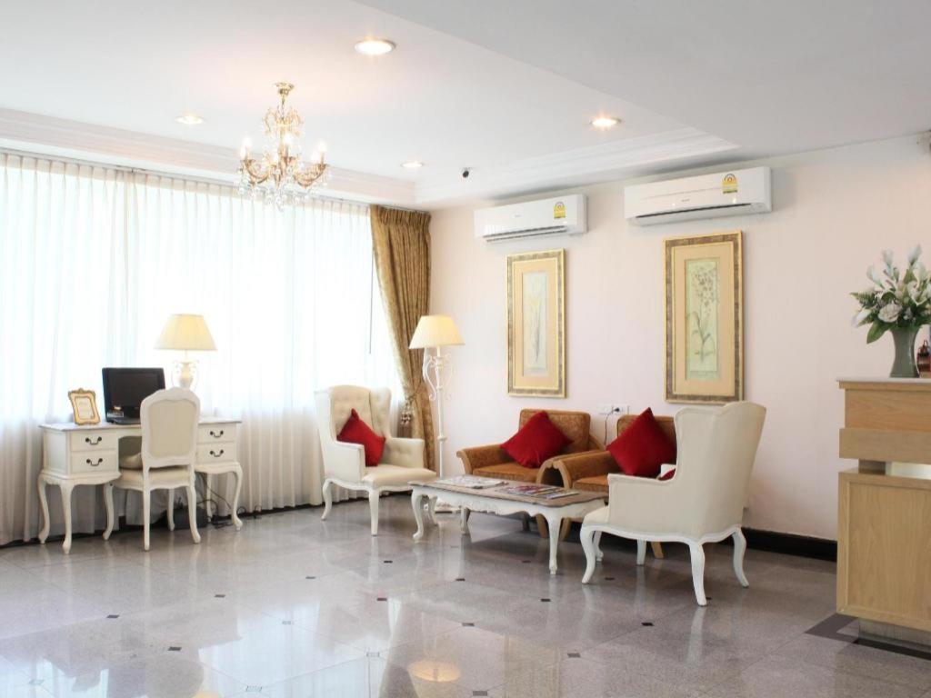 Romance Hotel Srinakarin Бангкок Экстерьер фото